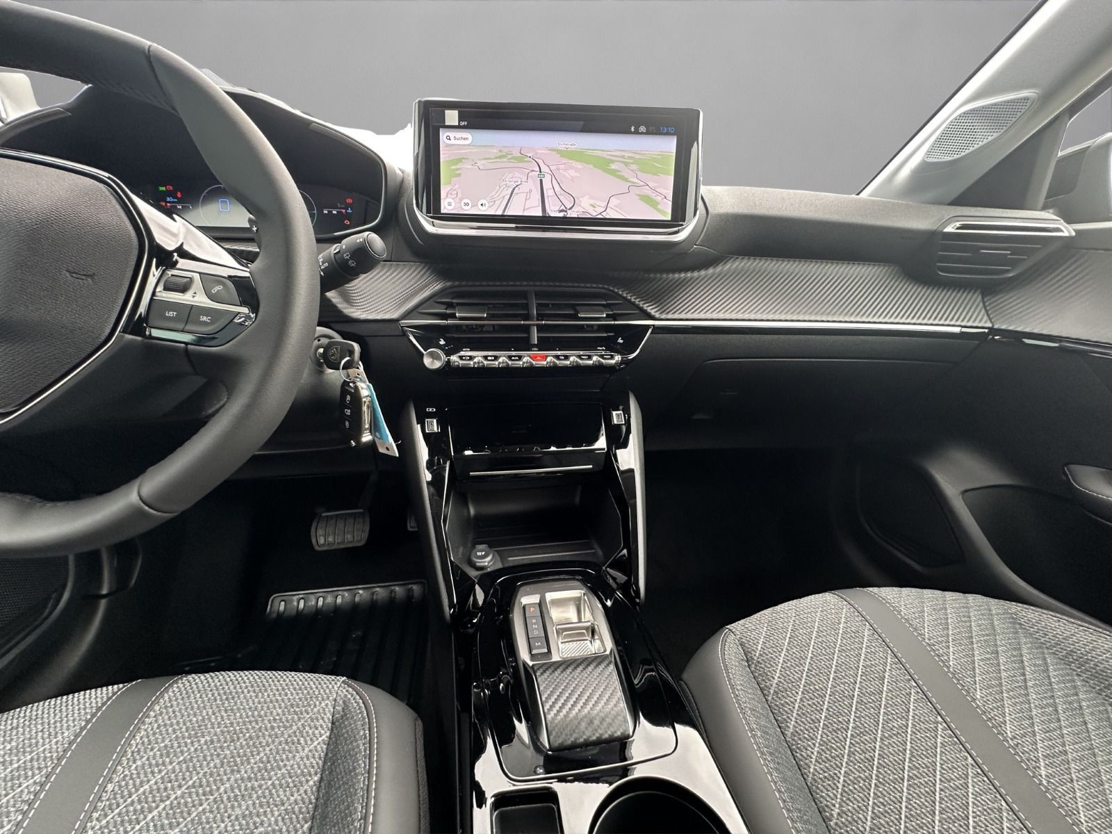 Peugeot - 208_14
