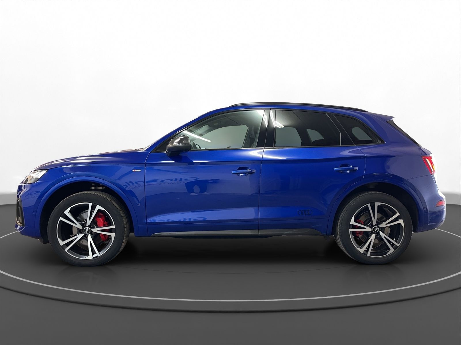 Audi - Q5_8 Audi - Q5_8