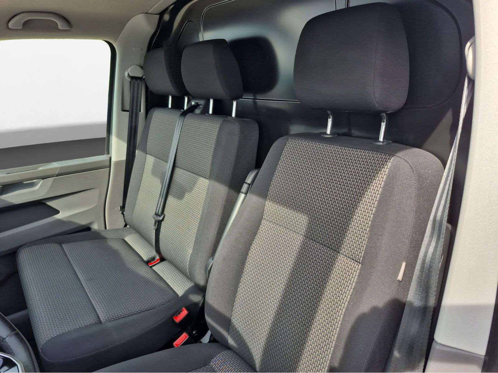 Volkswagen - T6.1 Transporter_4