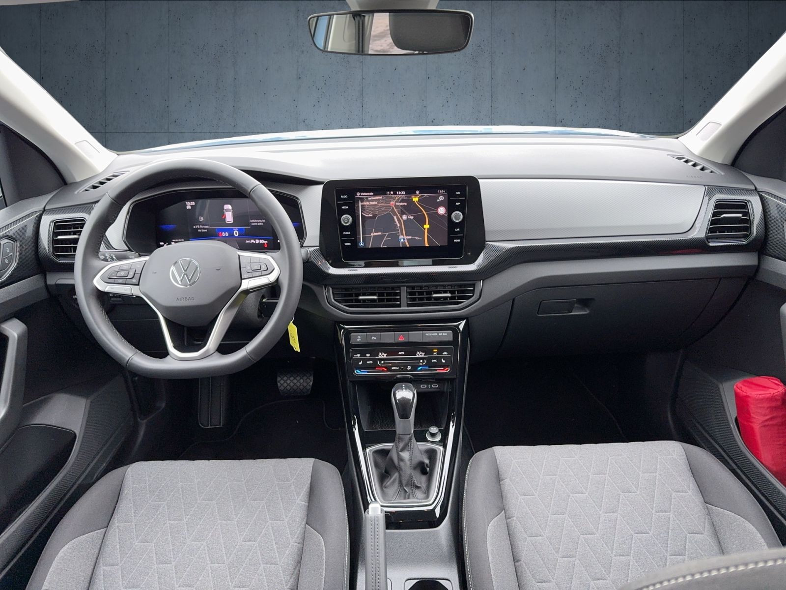 Volkswagen - T-Cross_11