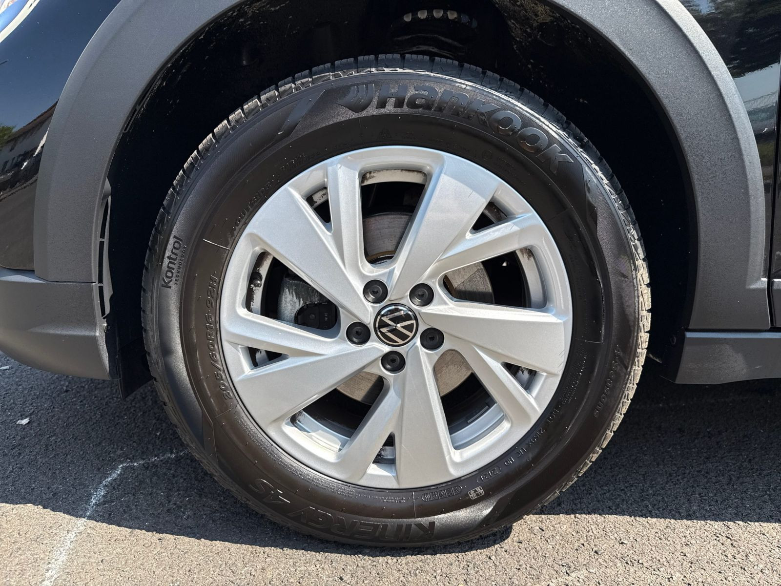 Volkswagen - Taigo_9