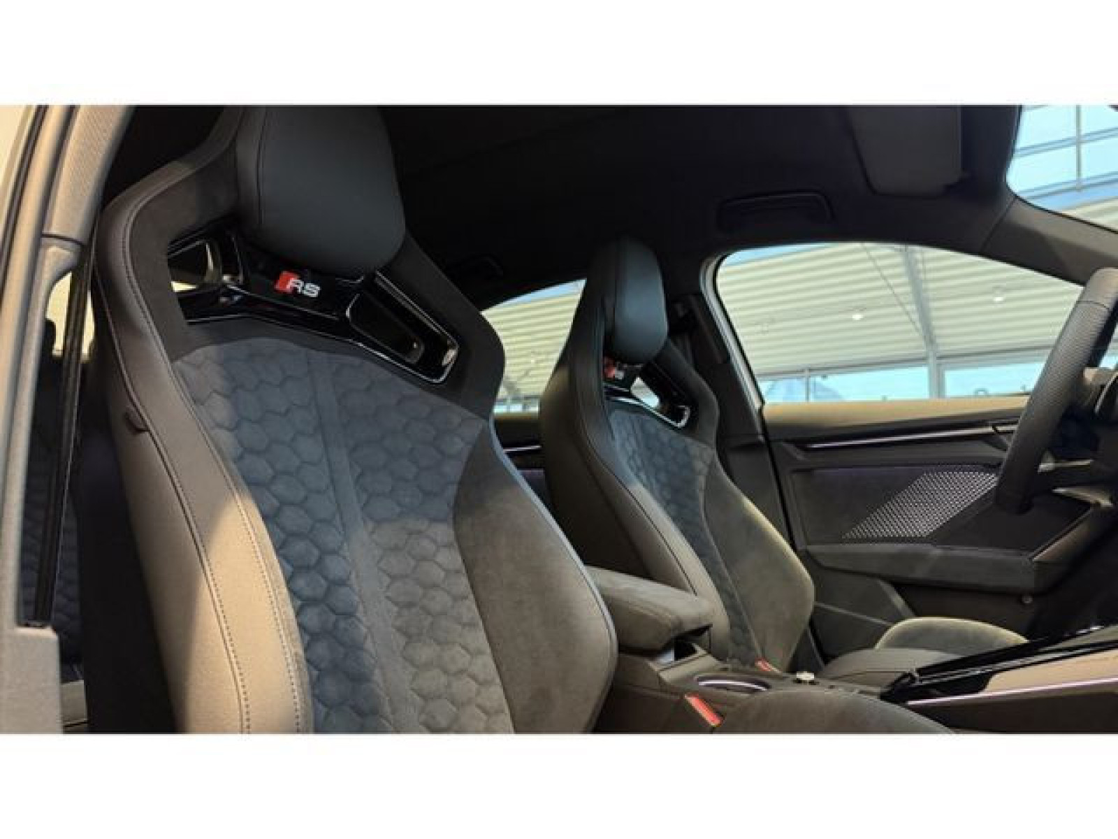 Audi - RS 3_16