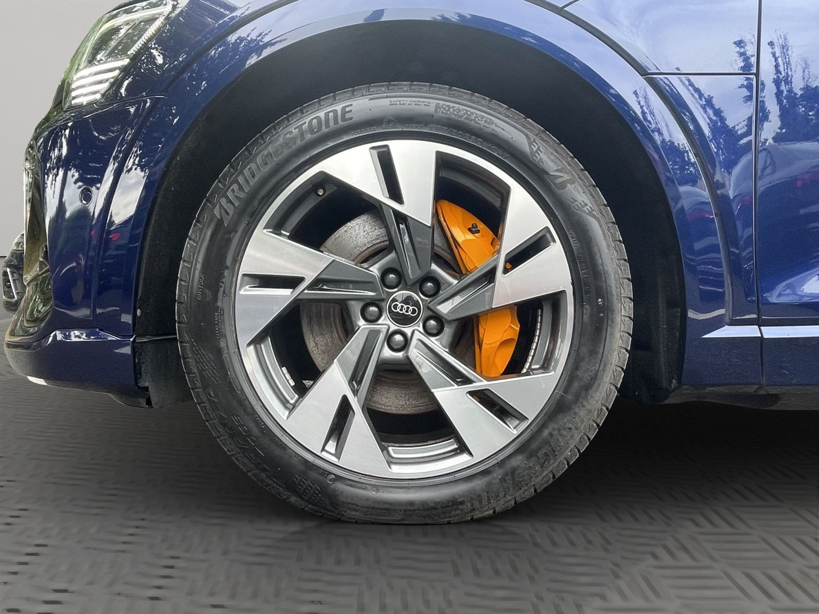 Audi - e-tron Sportback_21