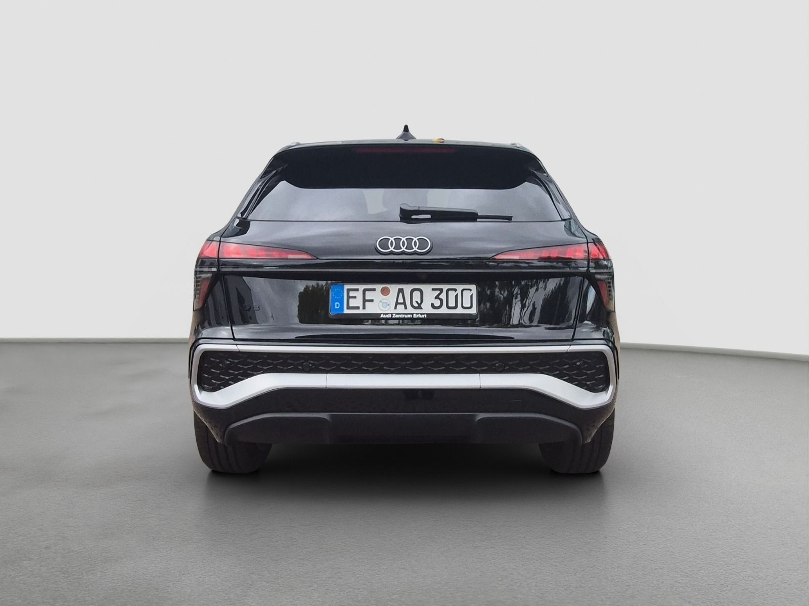 Audi - Q3_7 Audi - Q3_7