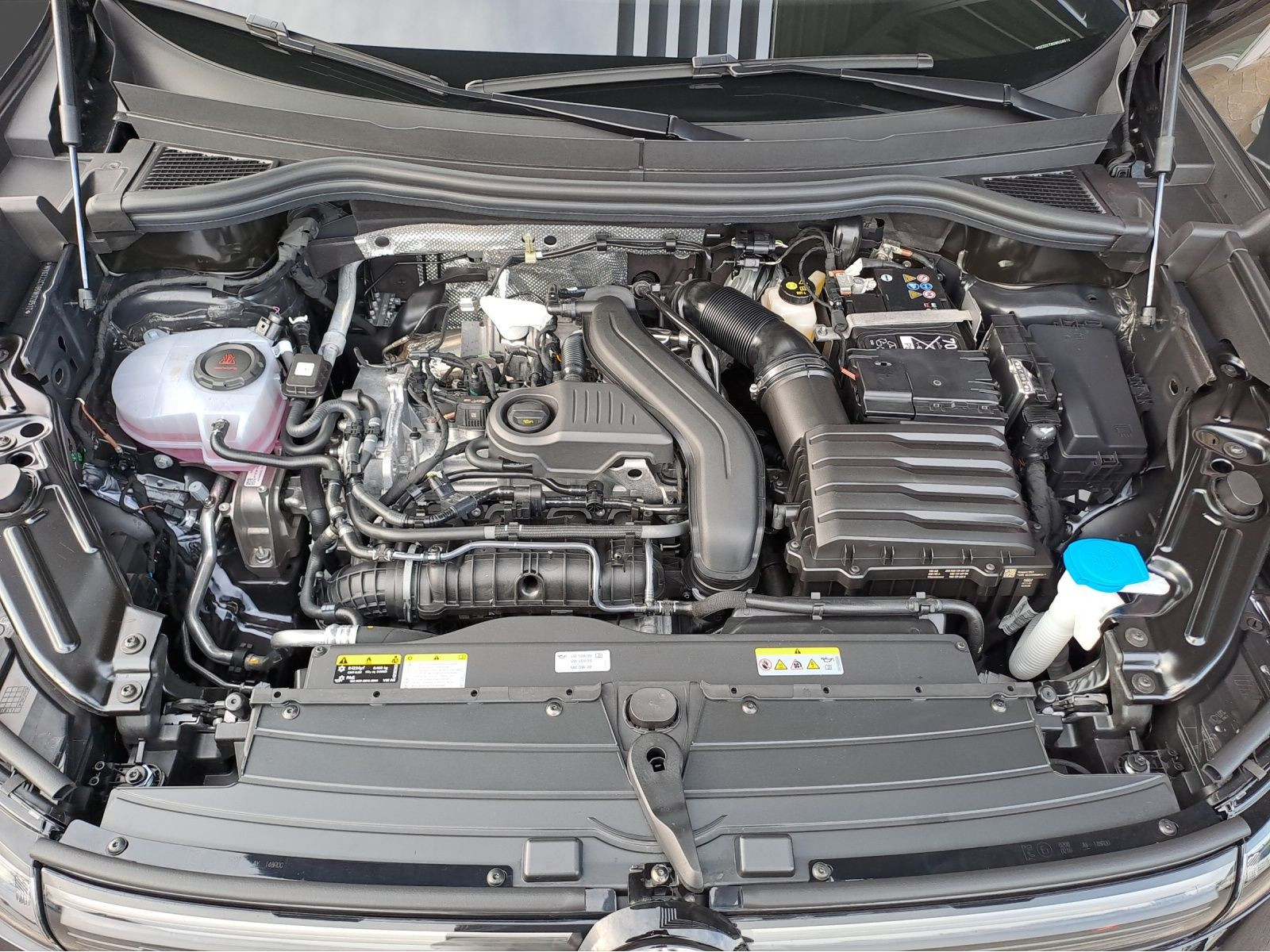 Volkswagen - Tiguan_18