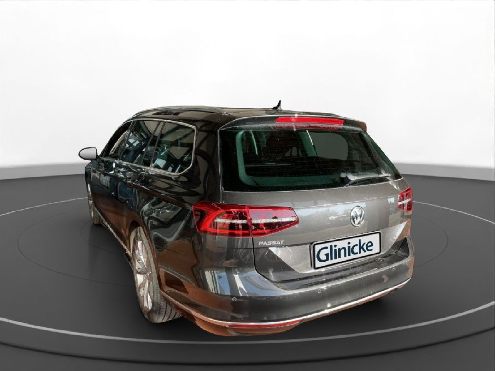 Volkswagen - Passat Variant_5