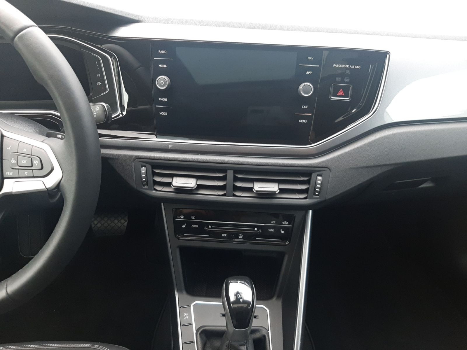 Volkswagen - Polo_15