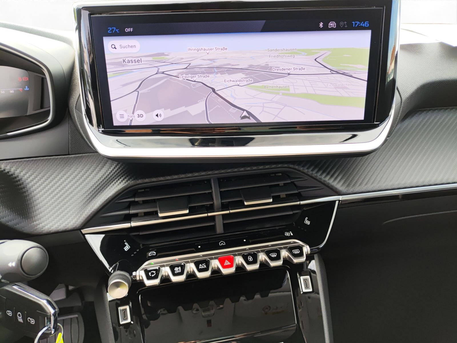 Peugeot - 208_14