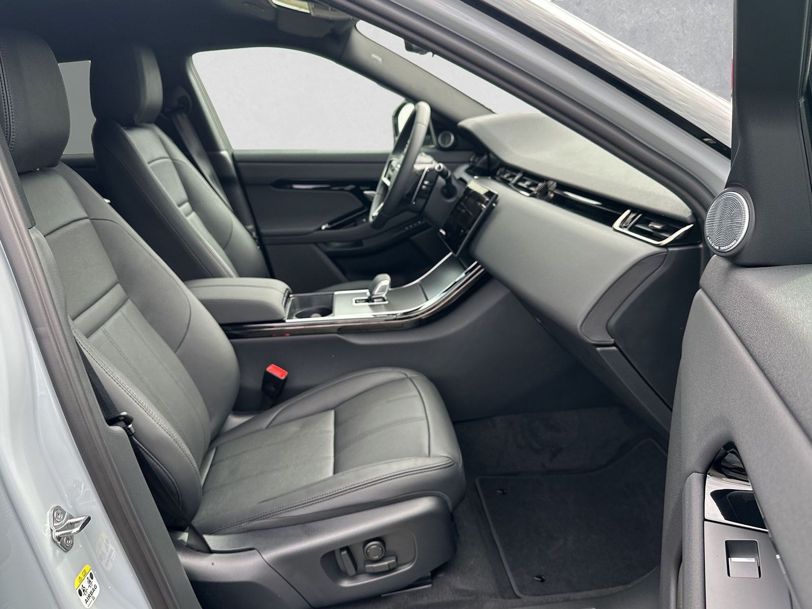 Land Rover - Range Rover Evoque_3