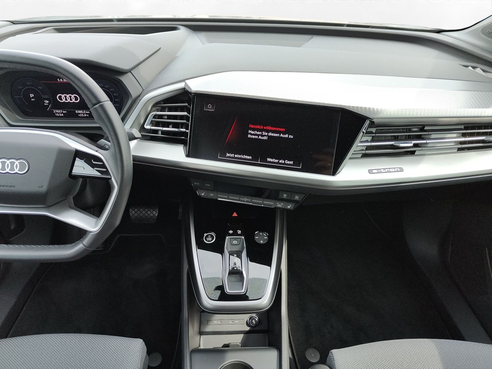 Audi - Q4 e-tron_7