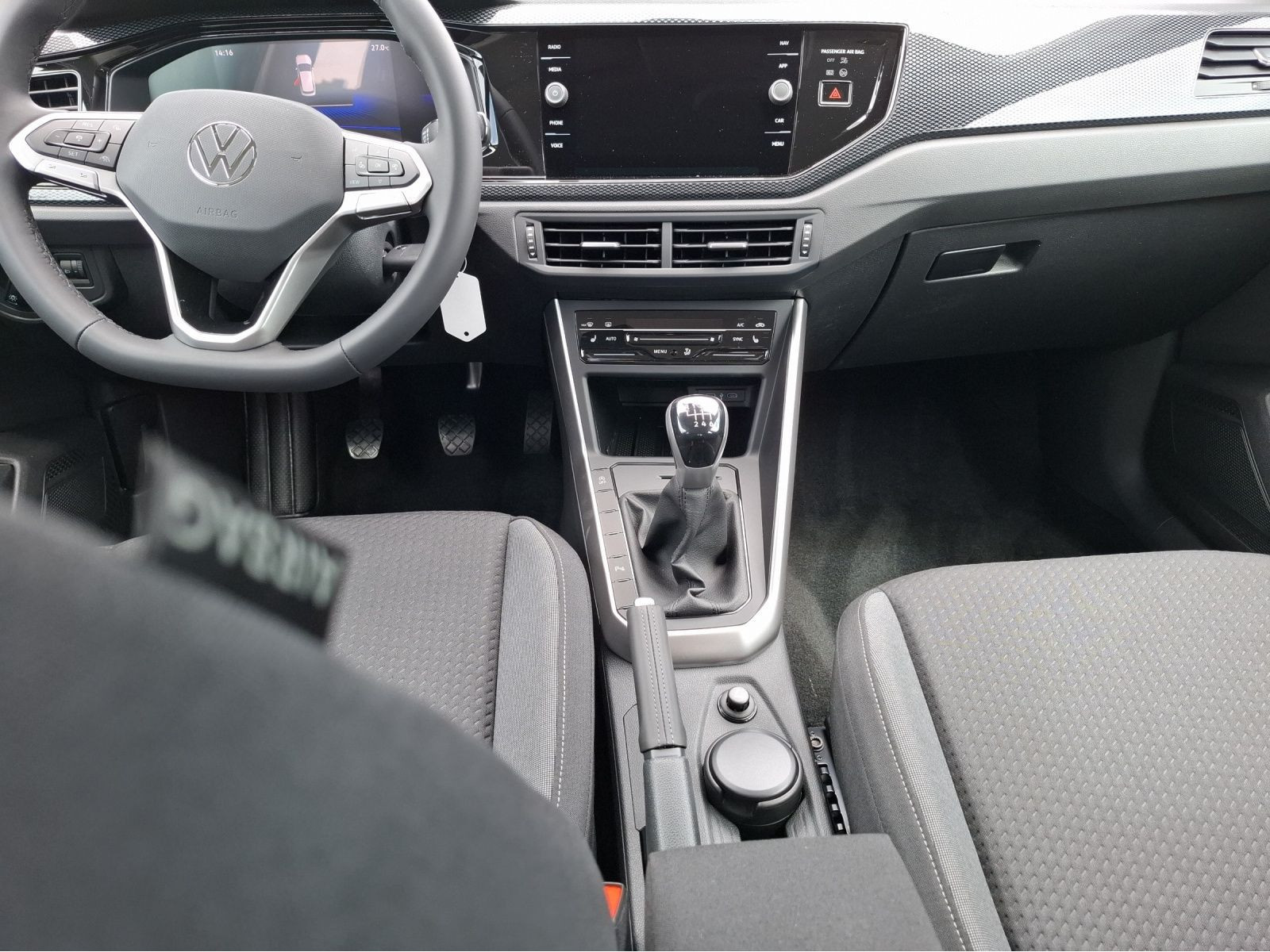 Volkswagen - Taigo_5
