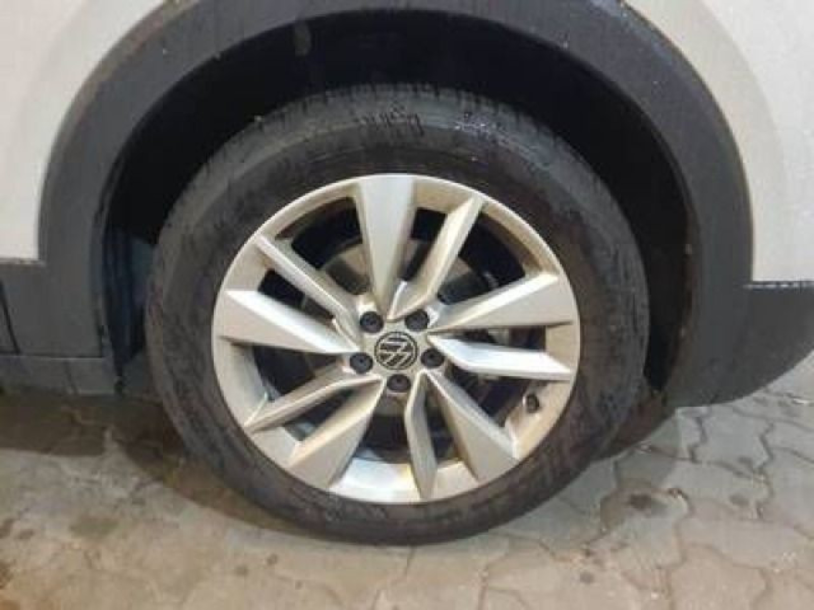 Volkswagen - T-Cross_17