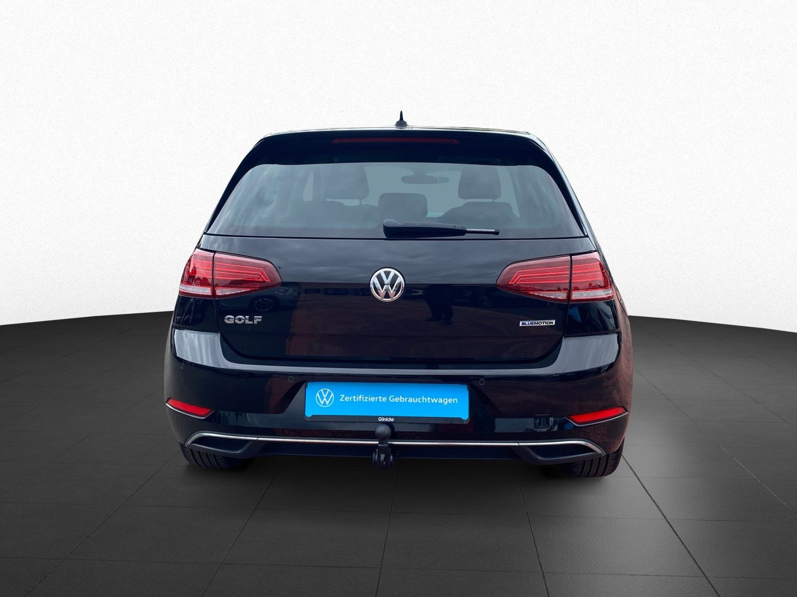 Volkswagen - Golf_6