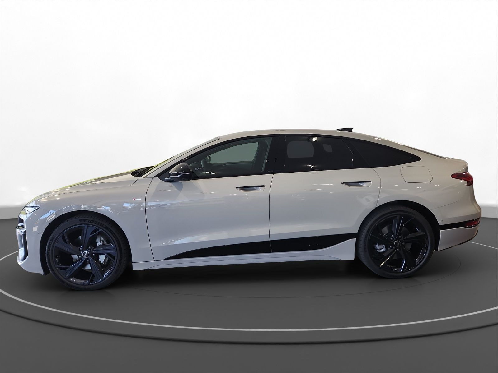 Audi - A6 Sportback e-tron_6
