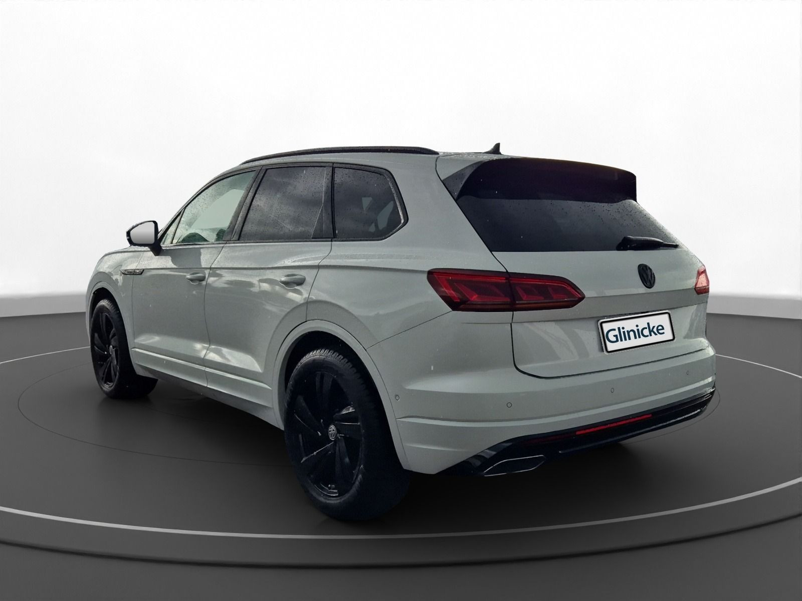 Volkswagen - Touareg_8