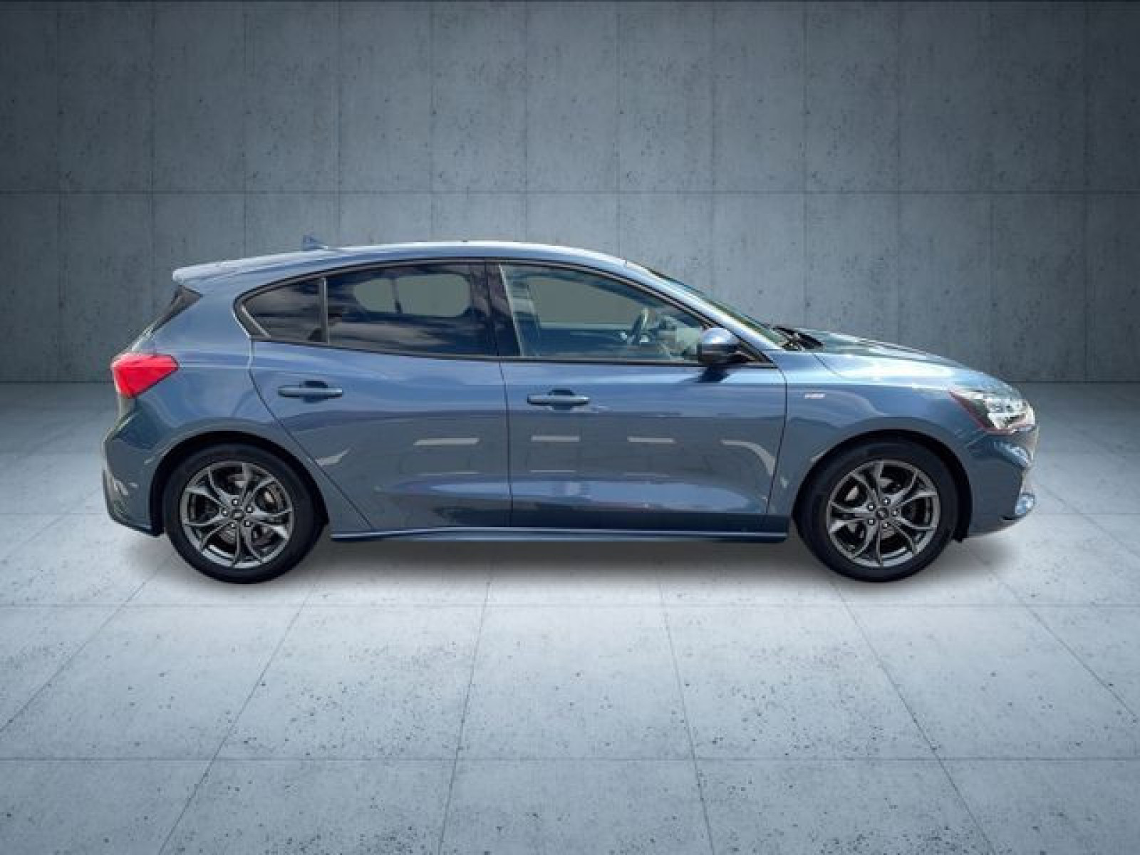 Ford - Focus_6