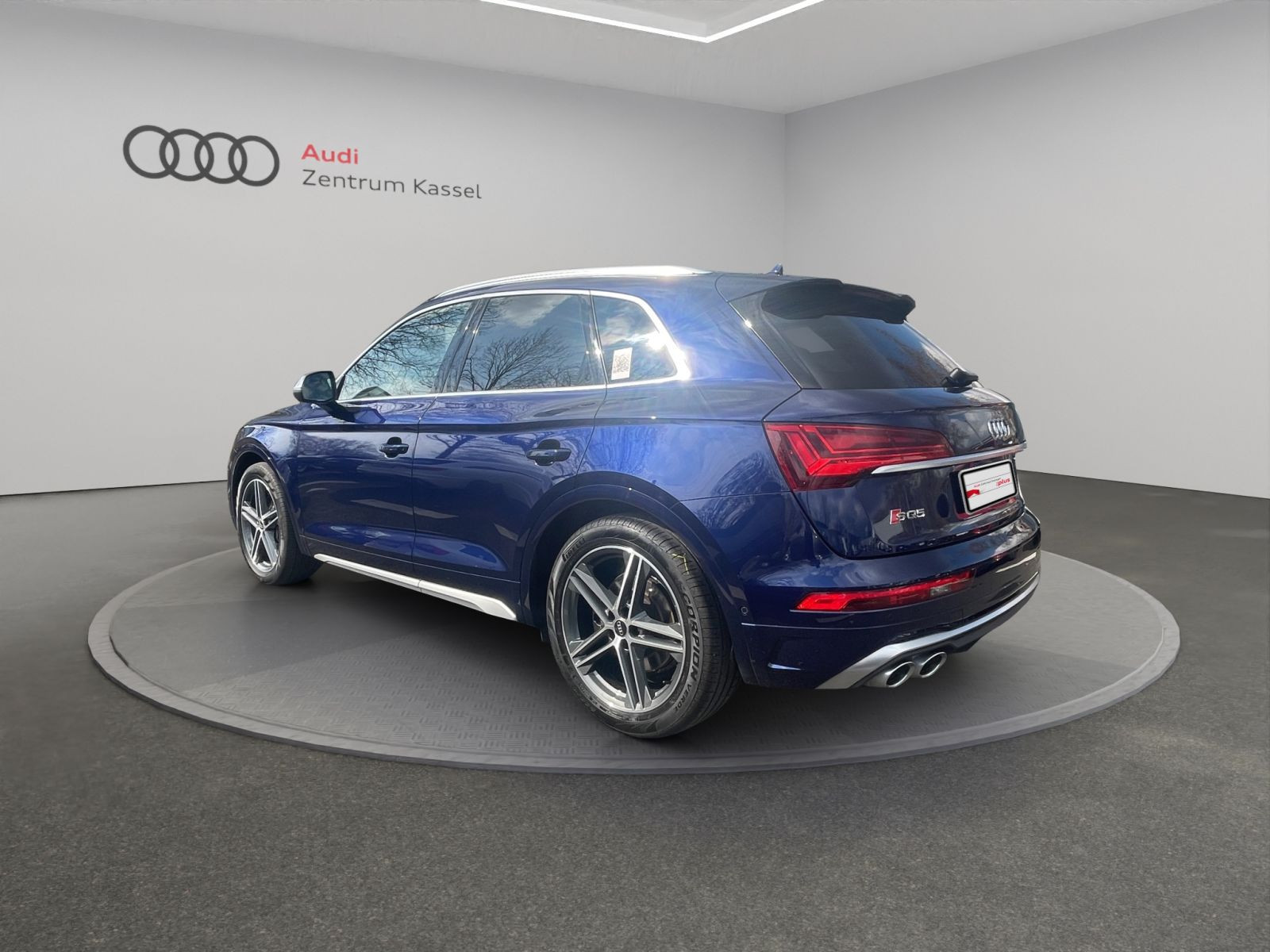 Audi - SQ5_5