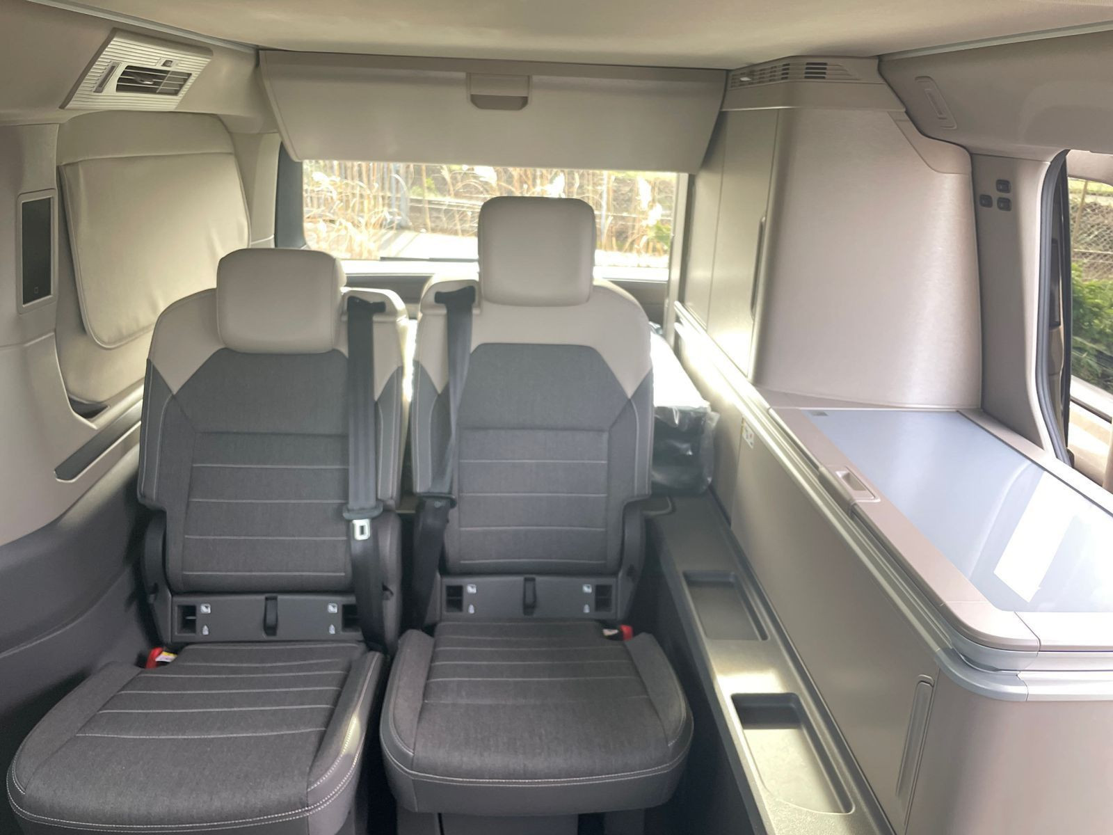 Volkswagen - California_9