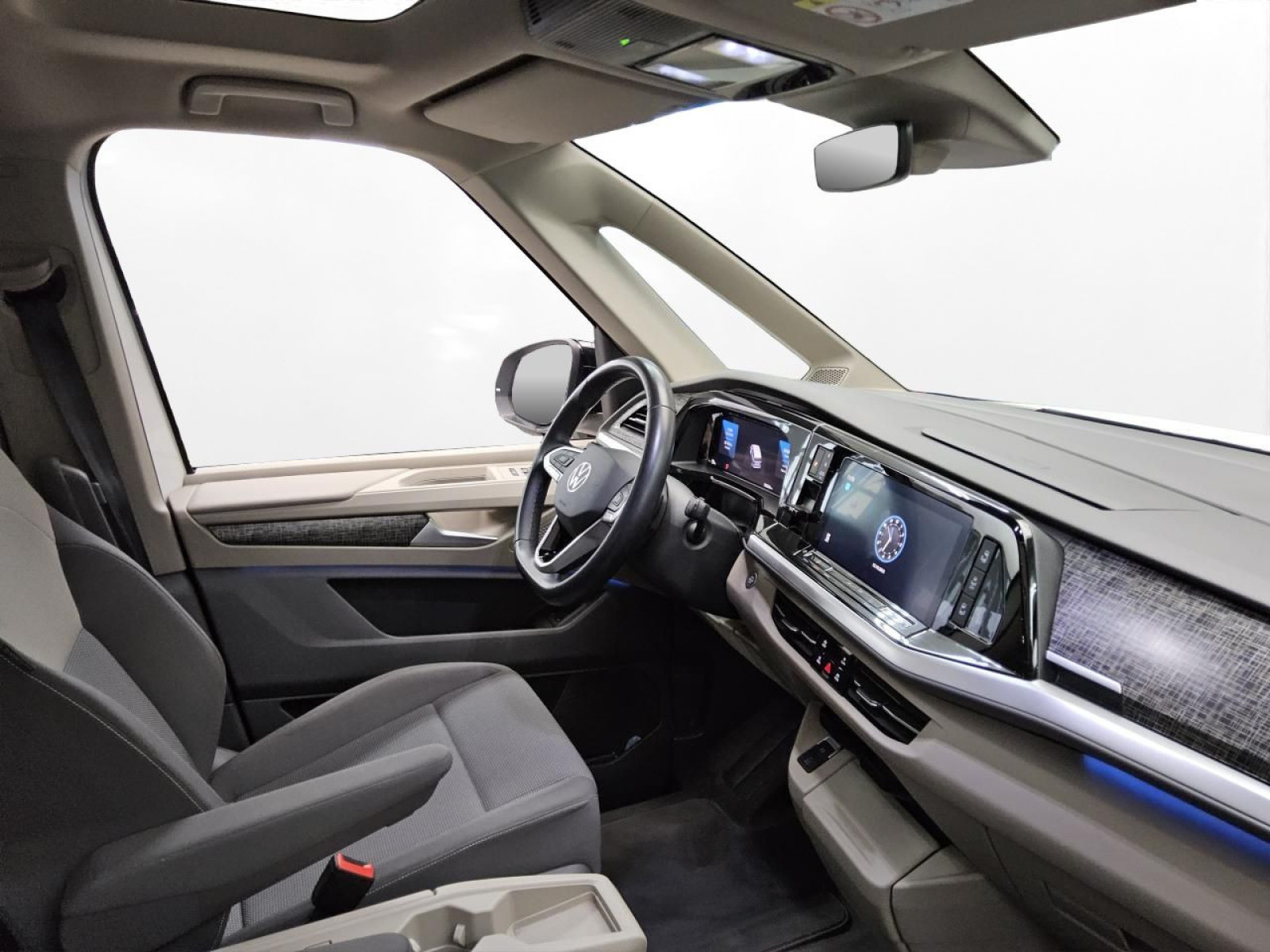 Volkswagen - Multivan_4