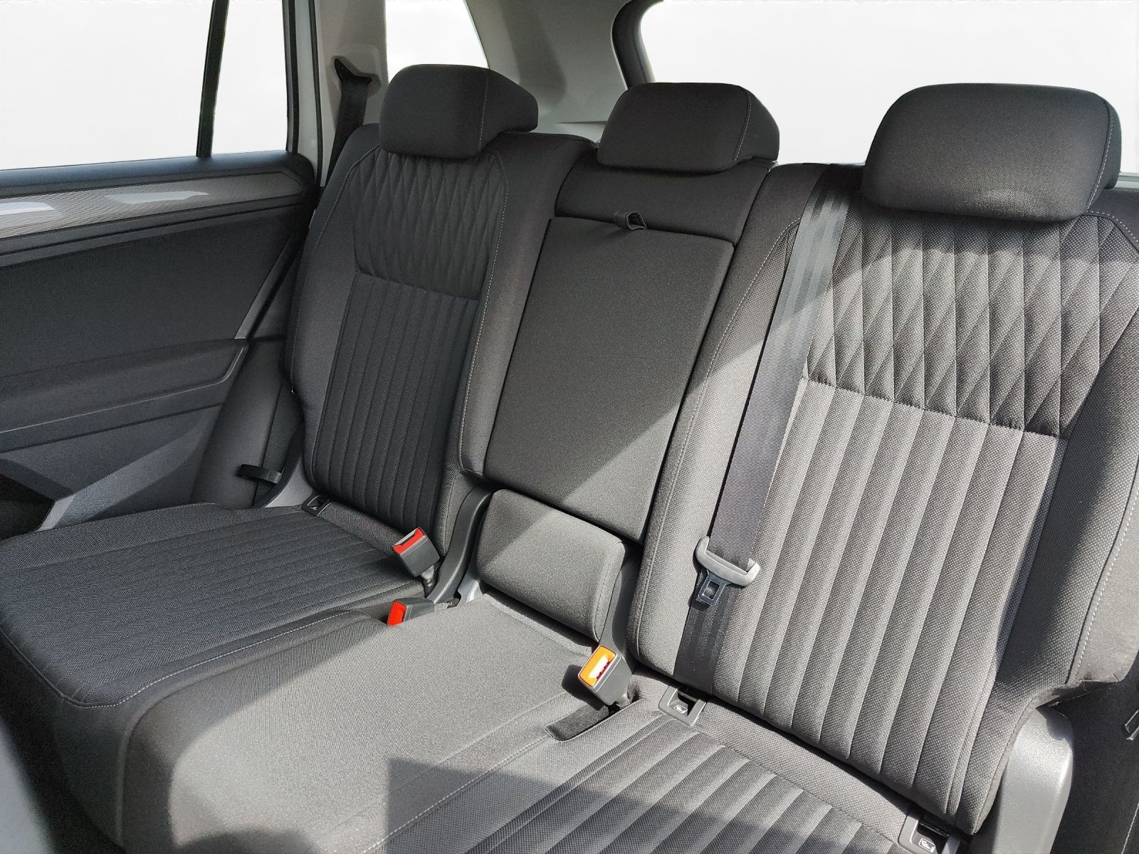 Volkswagen - Tiguan Allspace_4