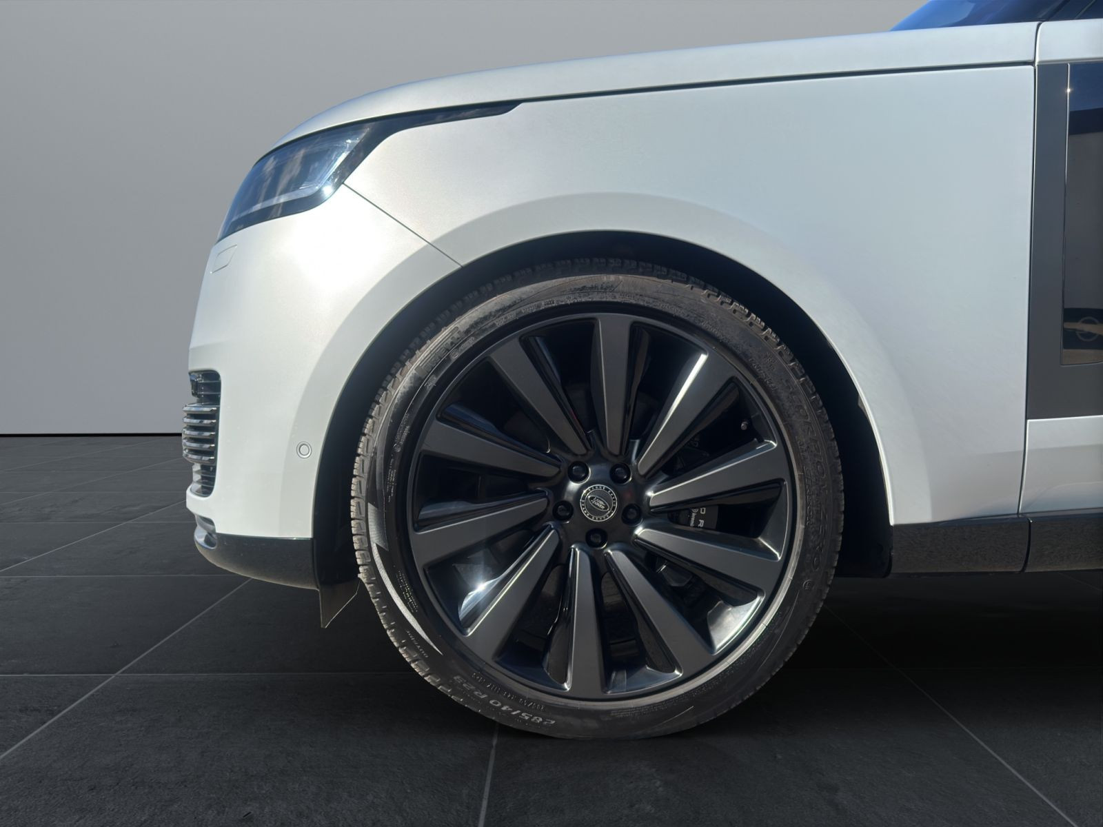 Land Rover - Range Rover_9