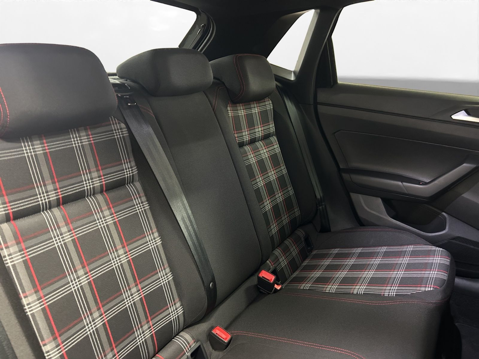 Volkswagen - Polo GTI_17