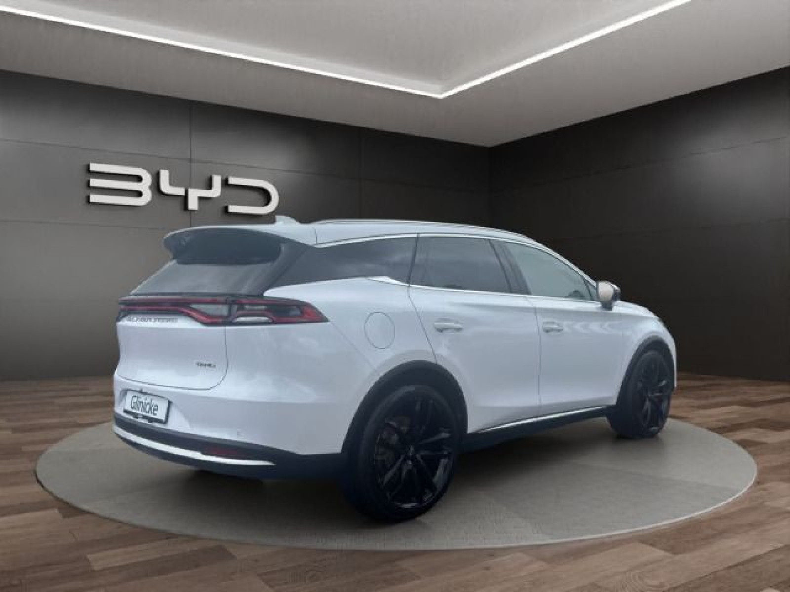 BYD - TANG_6