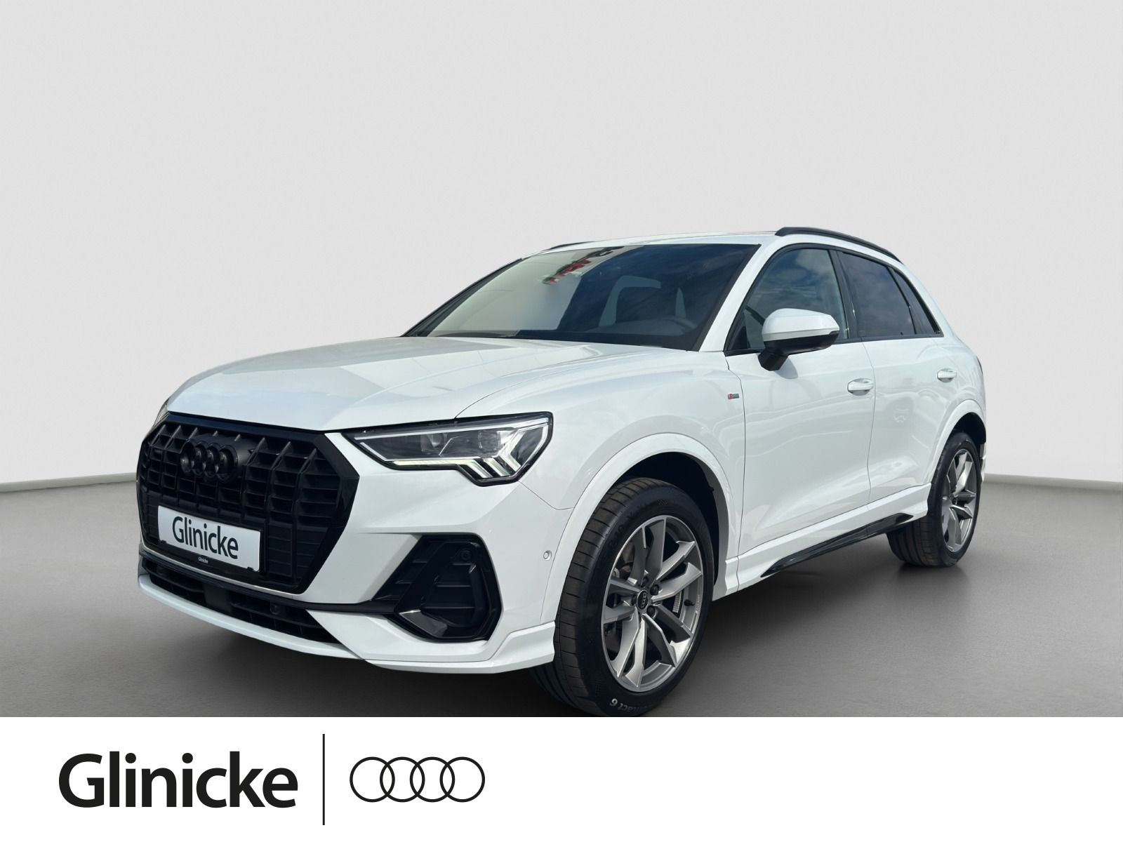 Q3 40 TFSI quattro S-tronic S line Alcantara ACC LED Navi Parkassist