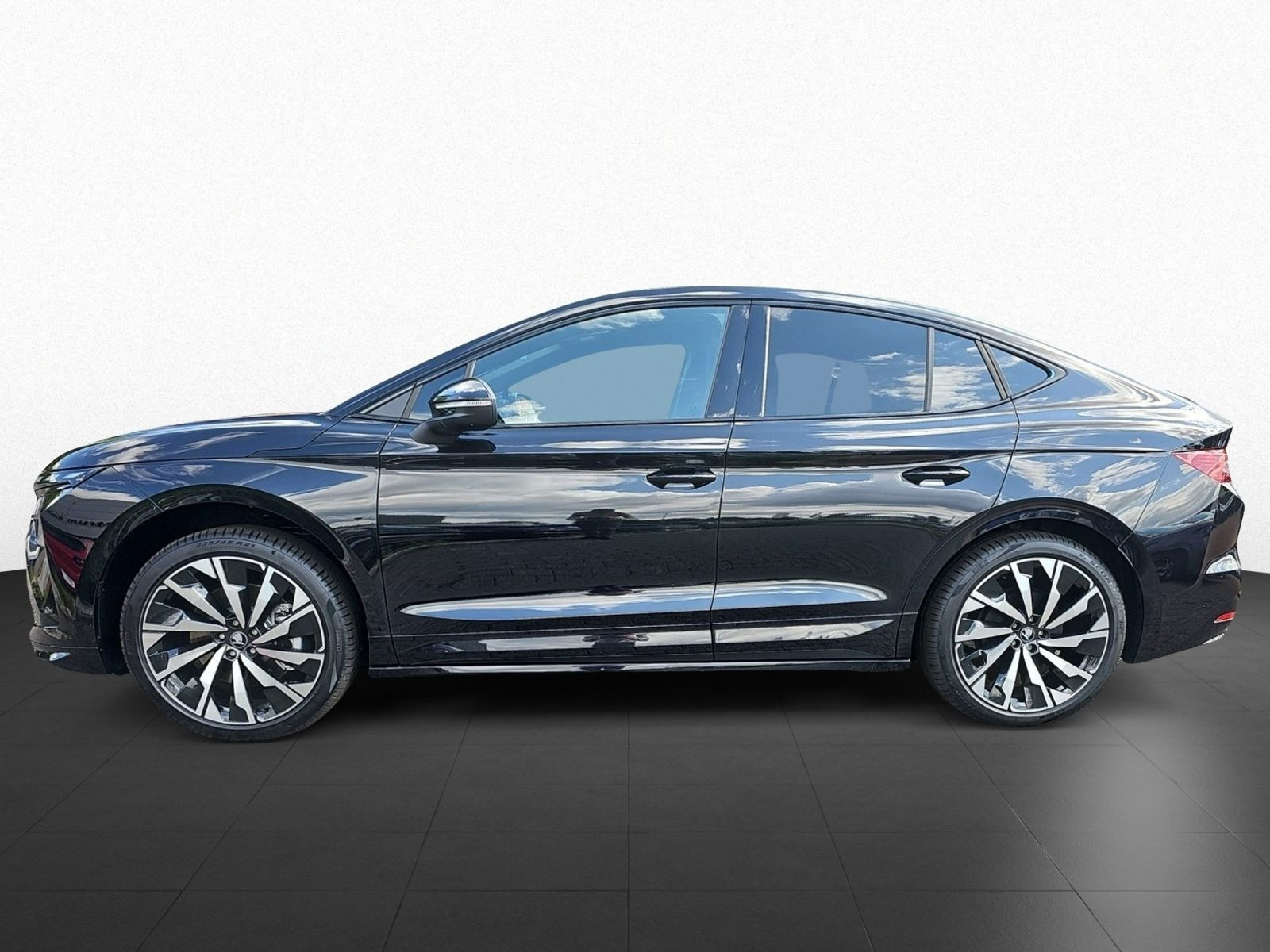 Škoda - Enyaq_7