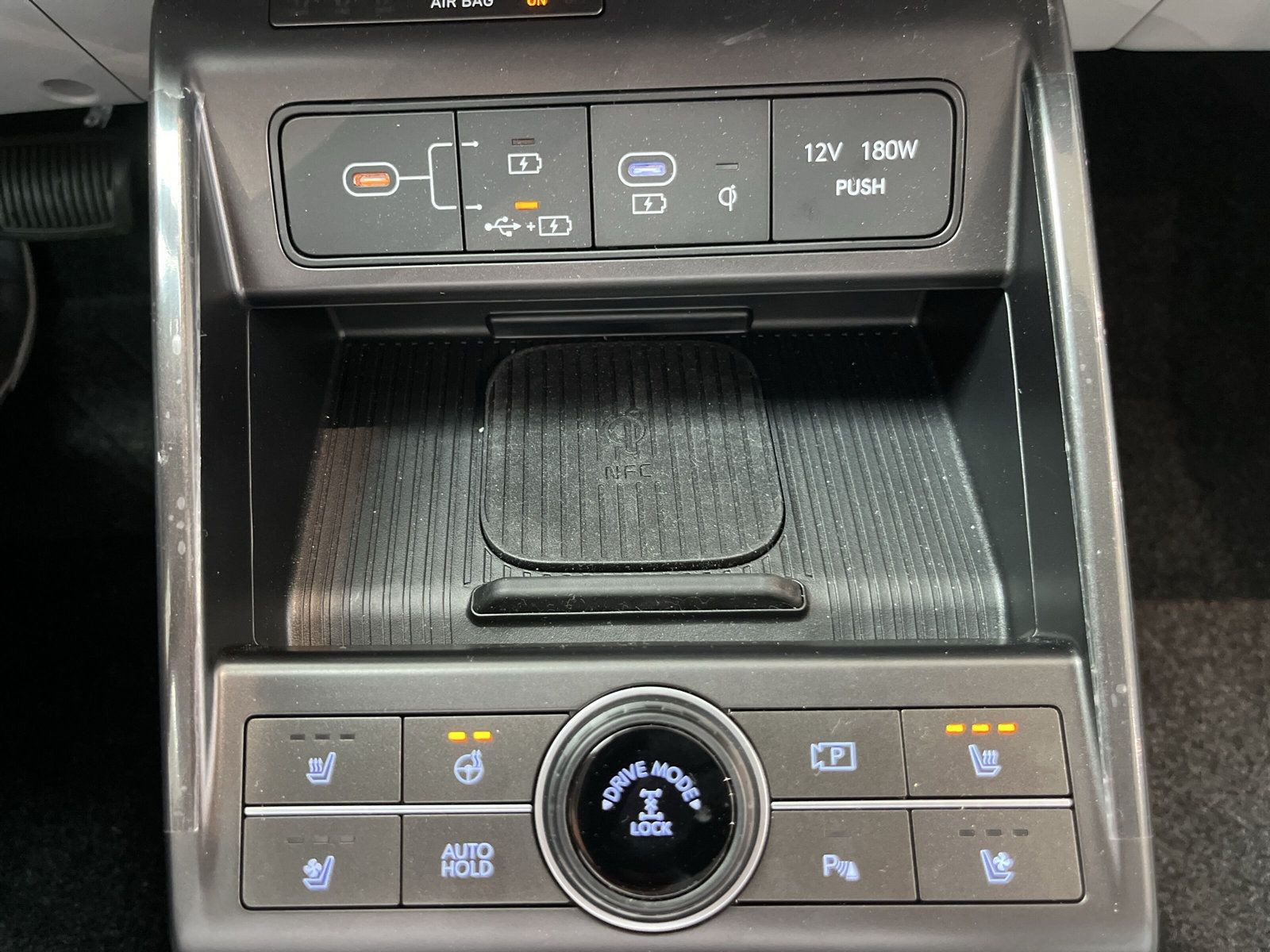Hyundai - Kona_12