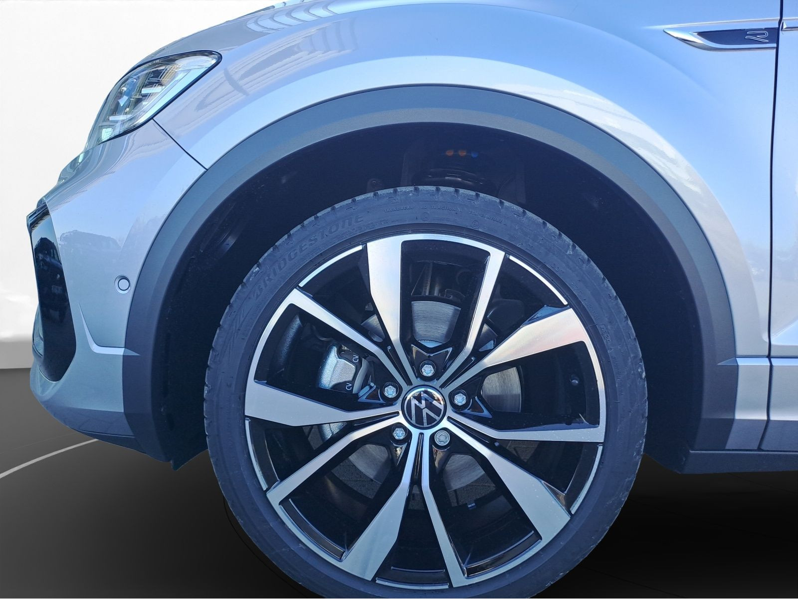 Volkswagen - T-Roc_7