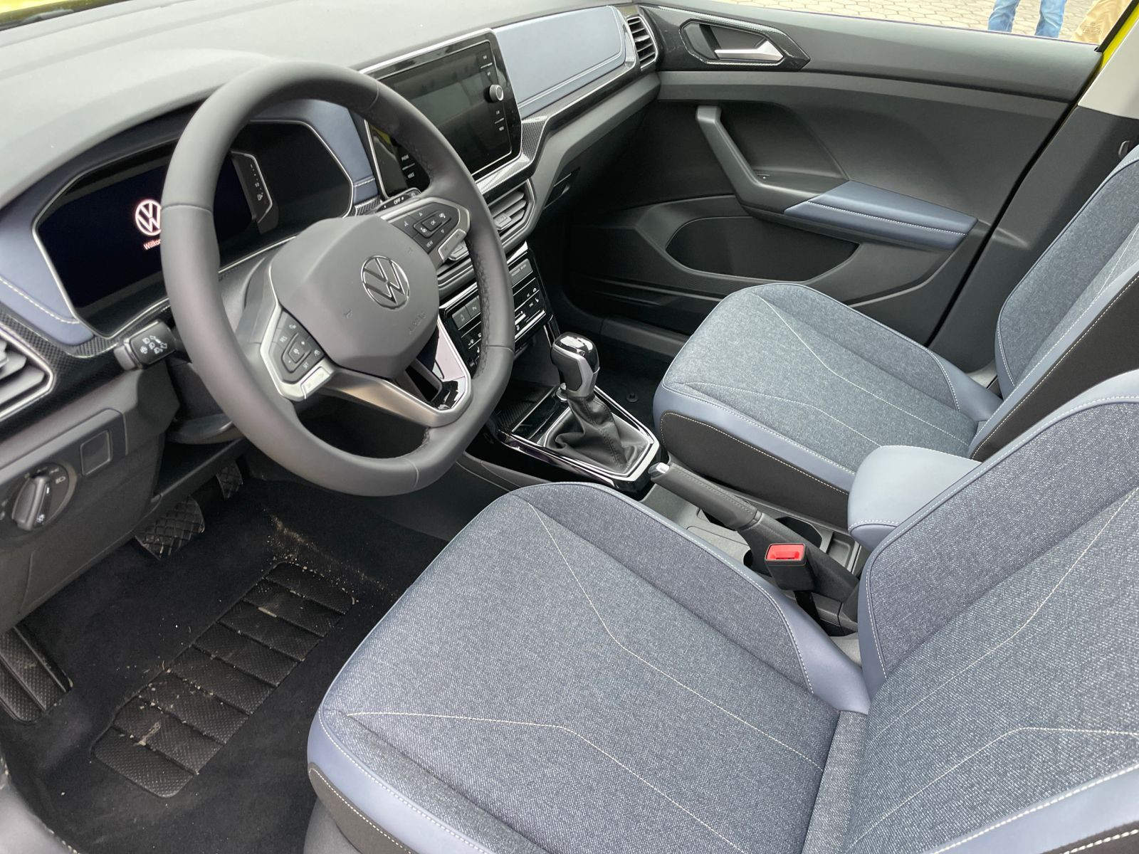 Volkswagen - T-Cross_8