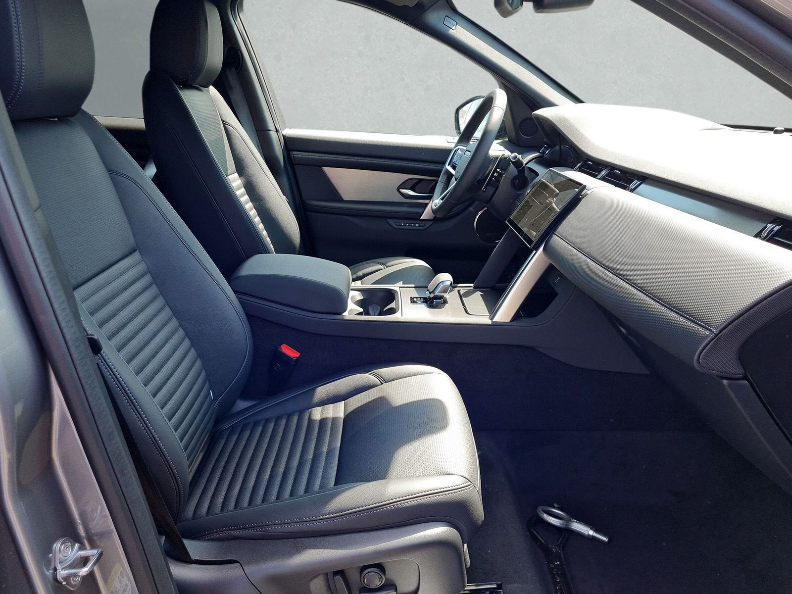 Land Rover - Discovery Sport_3