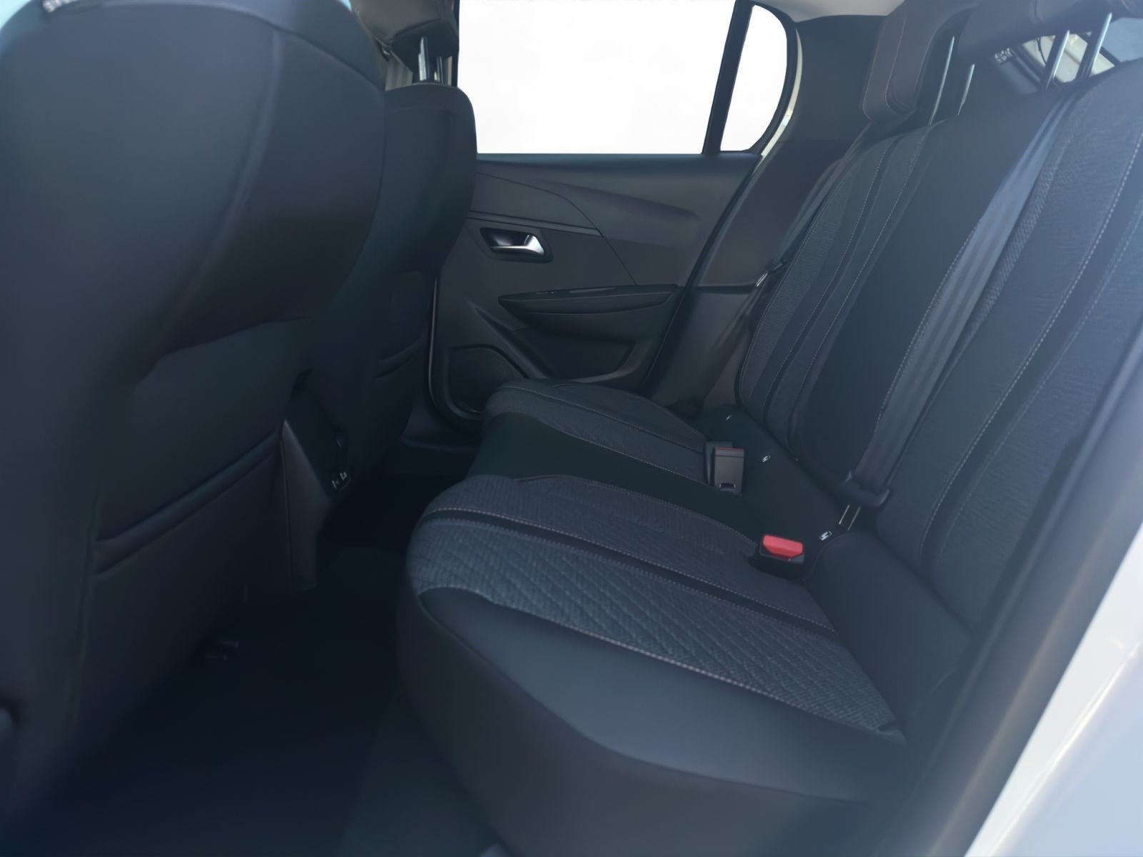 Peugeot - 208_10