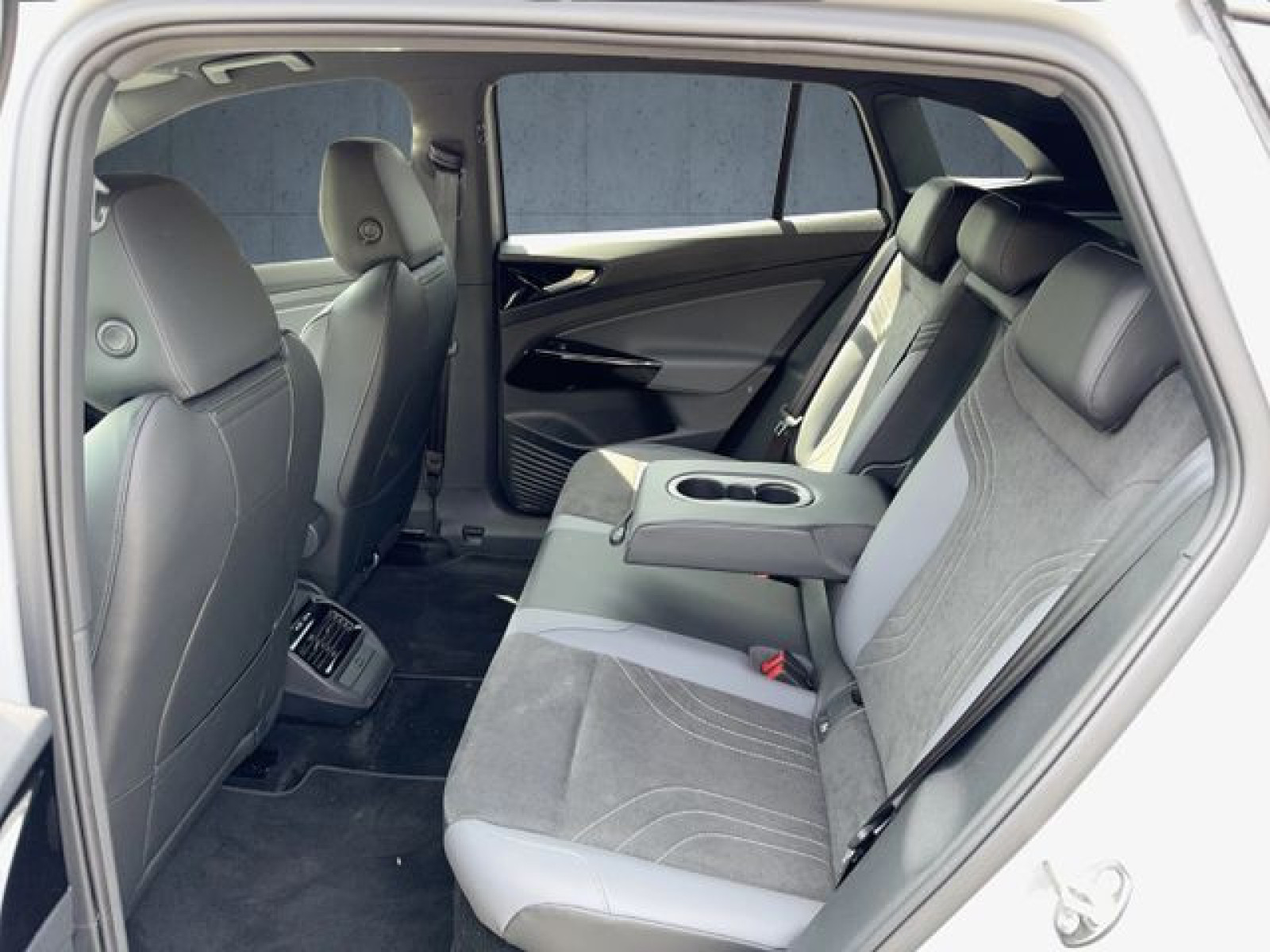 Volkswagen - ID.4_14