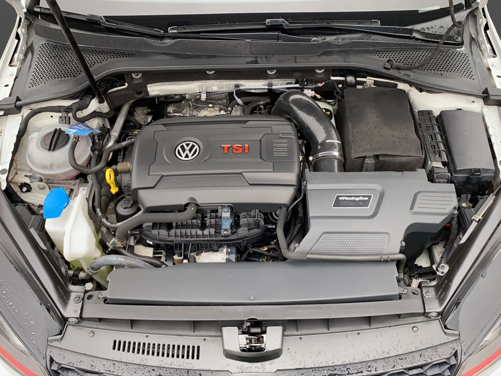 Volkswagen - Golf GTI_23