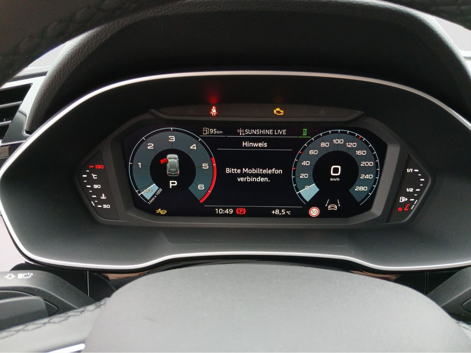 Audi - Q3_8