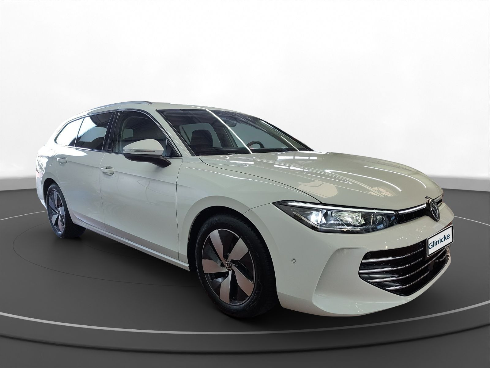 Volkswagen - Passat Variant_15