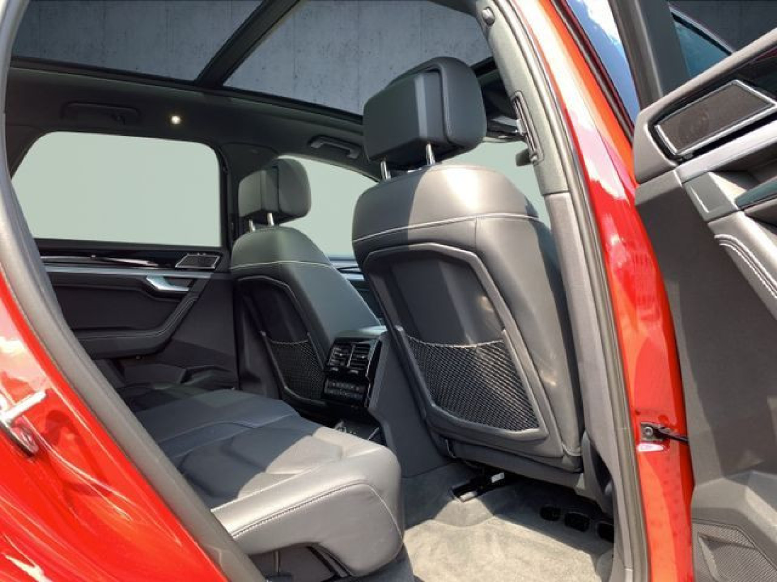 Volkswagen - Touareg_21