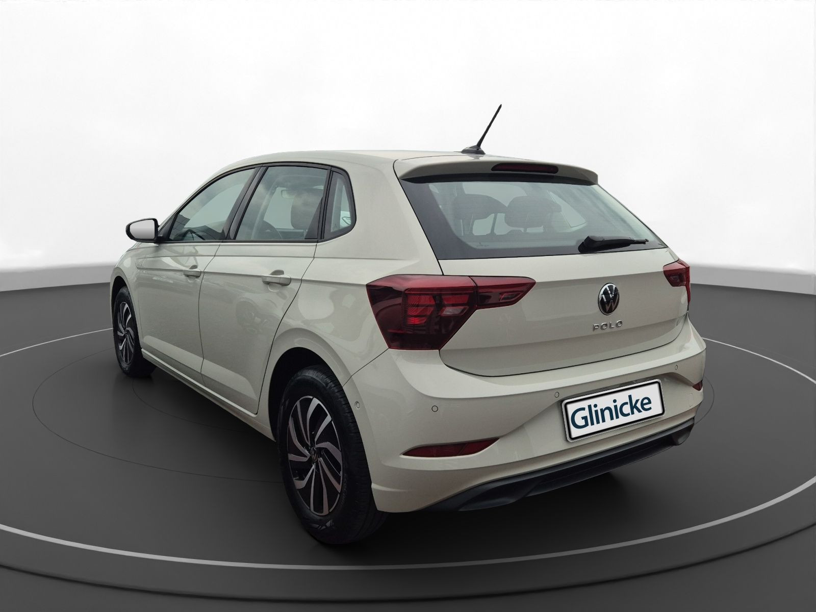 Volkswagen - Polo_6