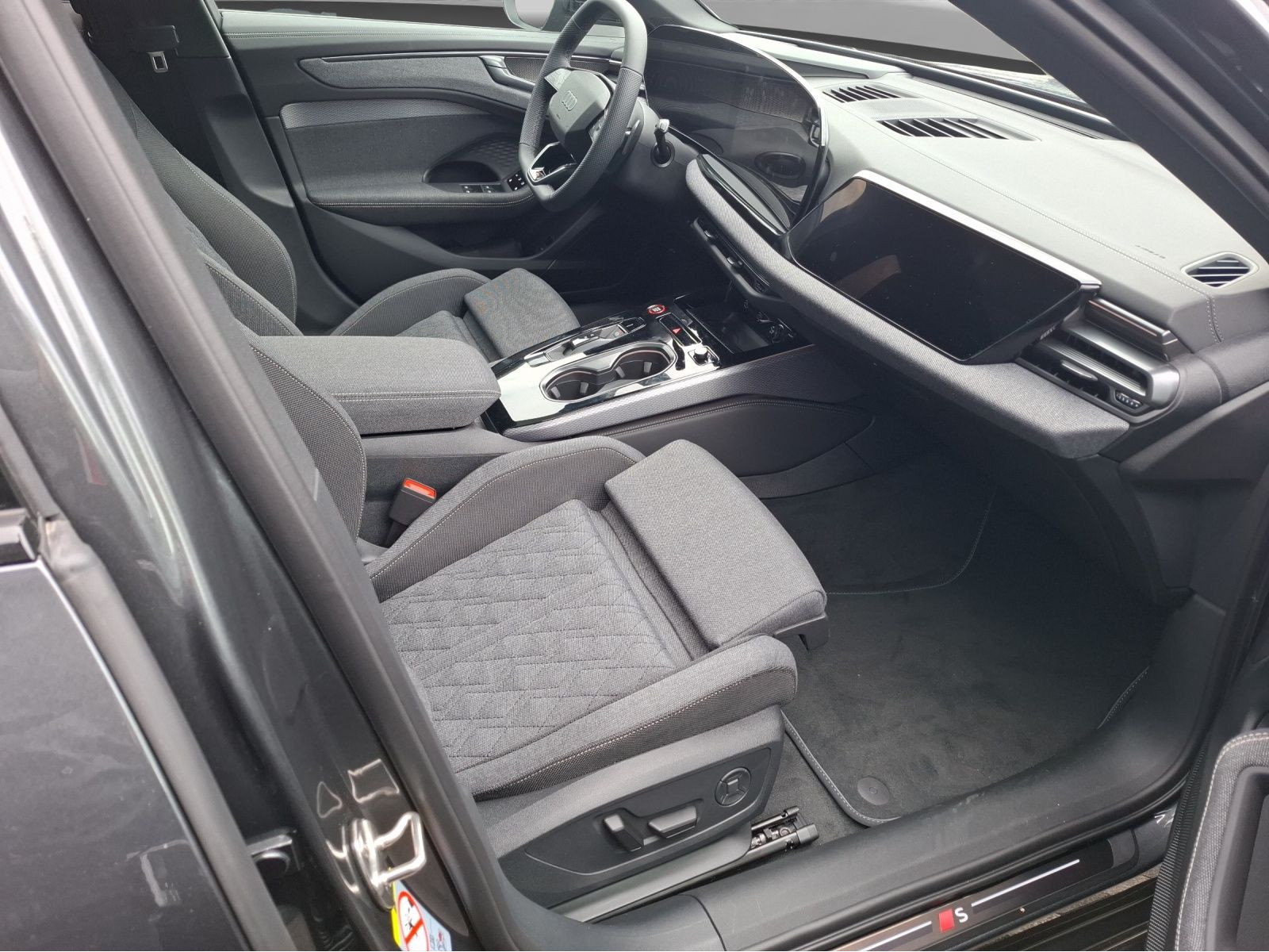 Audi - A6_12