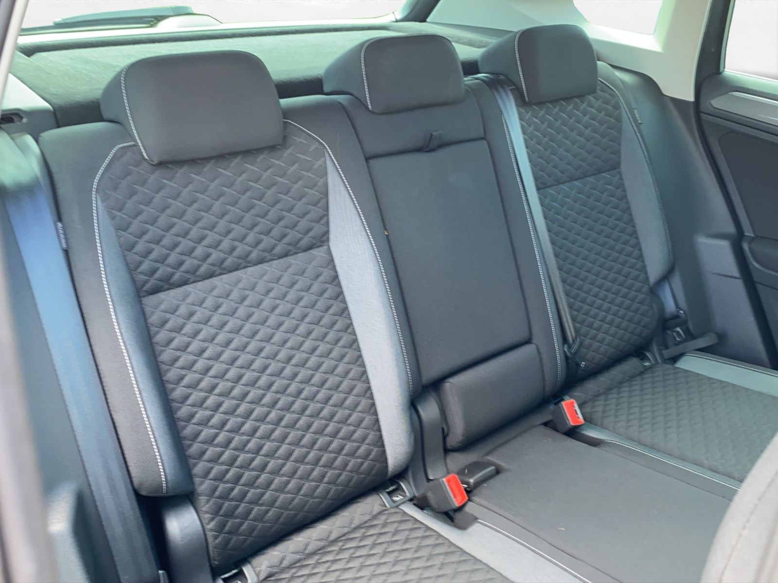 Volkswagen - Tiguan_21