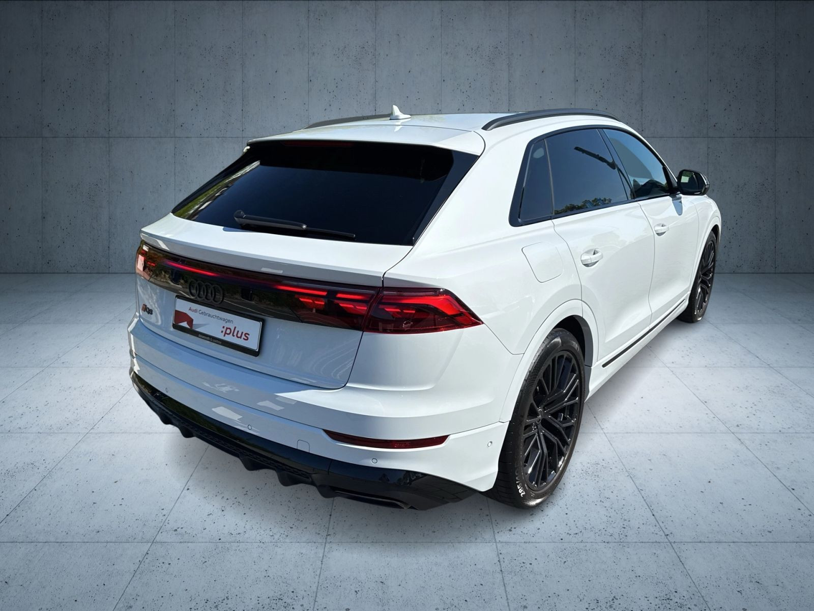 Audi - Q8_31 Audi - Q8_31