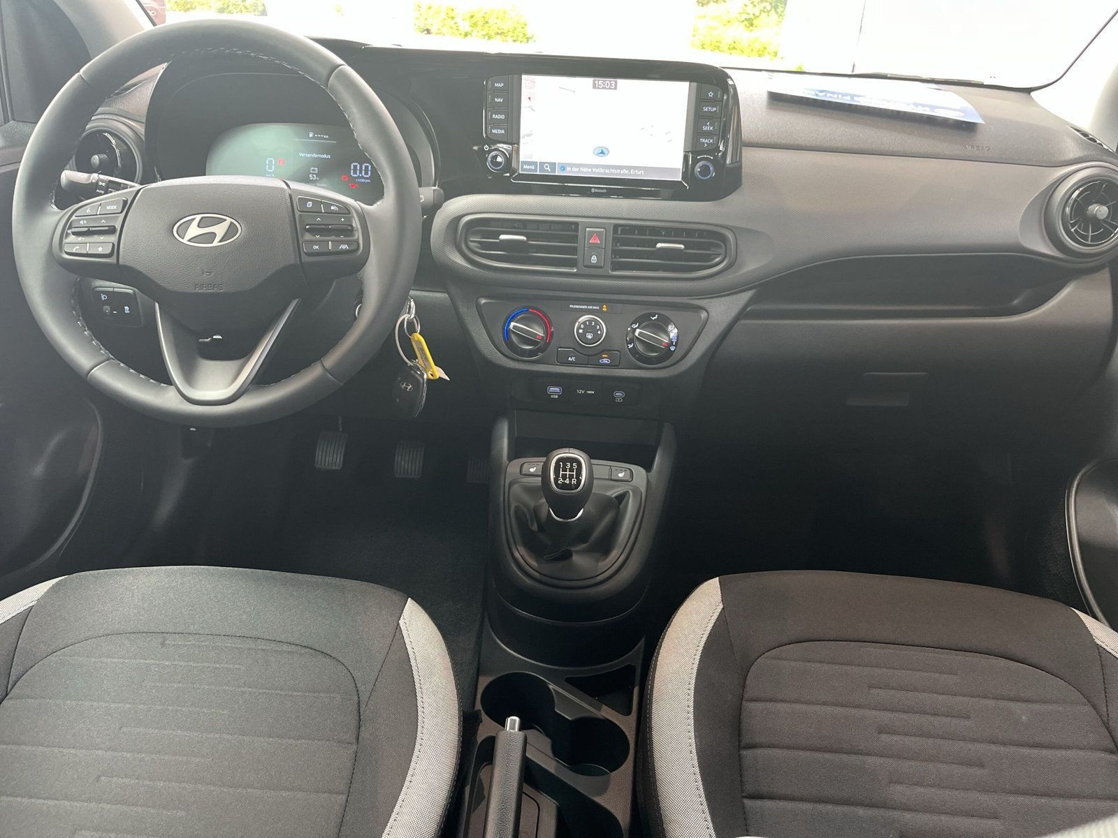Hyundai - i10_8