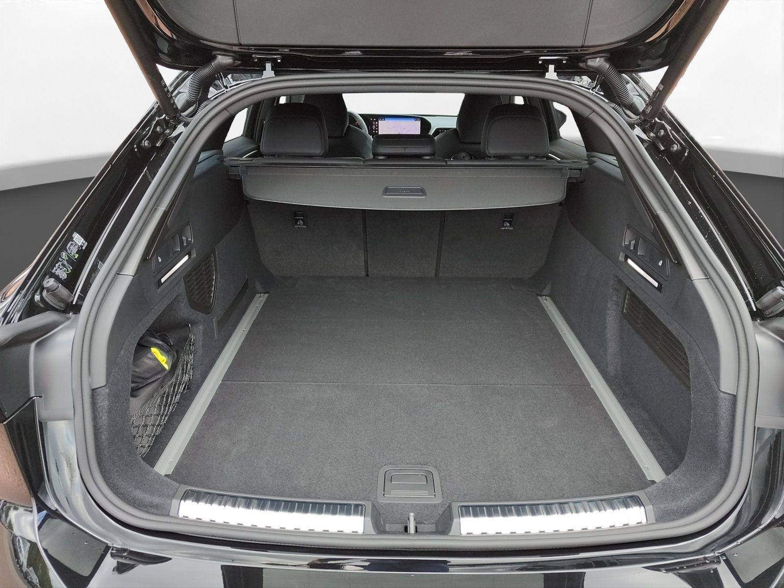 Audi - A6 Avant_9