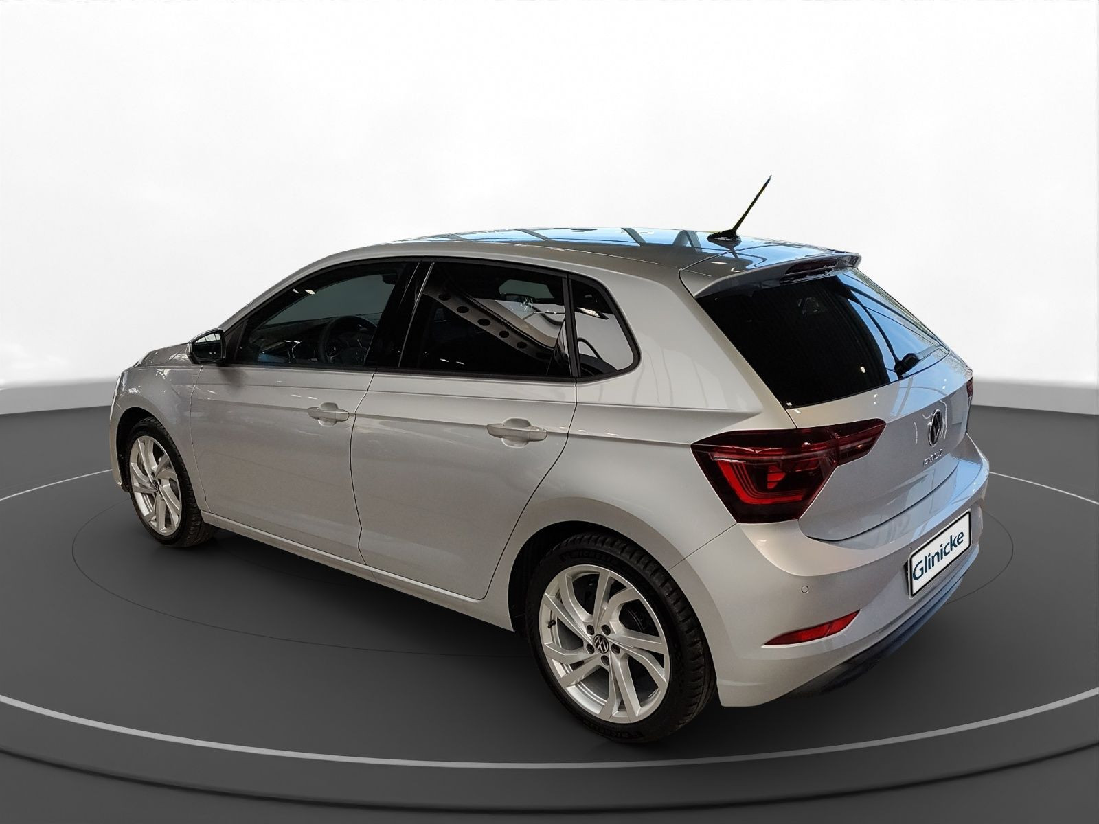 Volkswagen - Polo_9