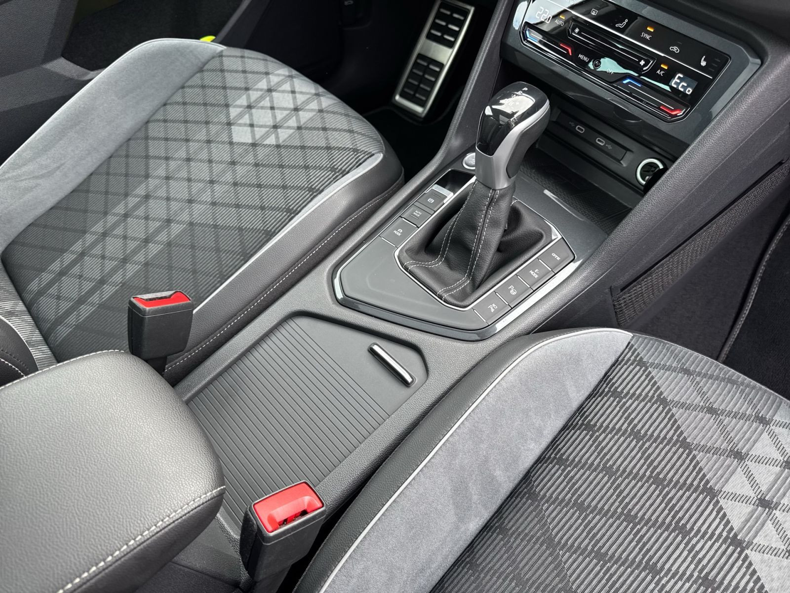 Volkswagen - Tiguan_23