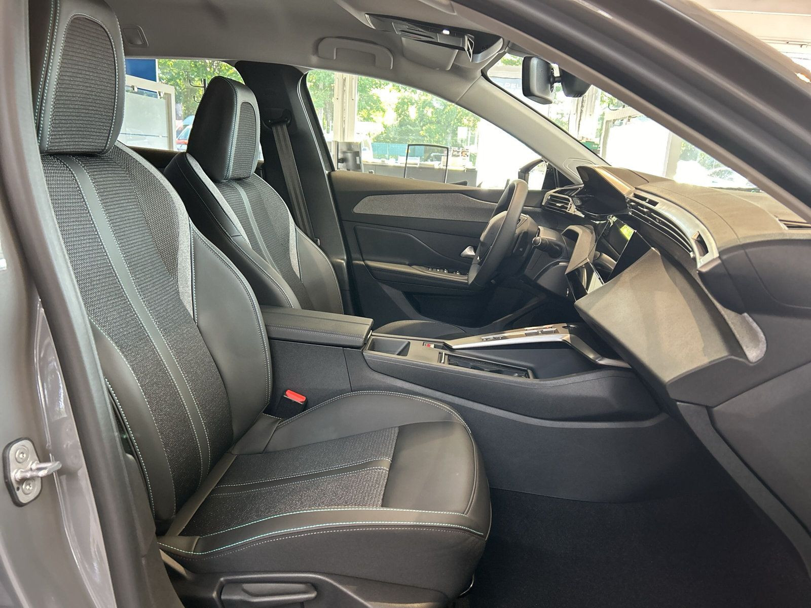 Peugeot - 308_8