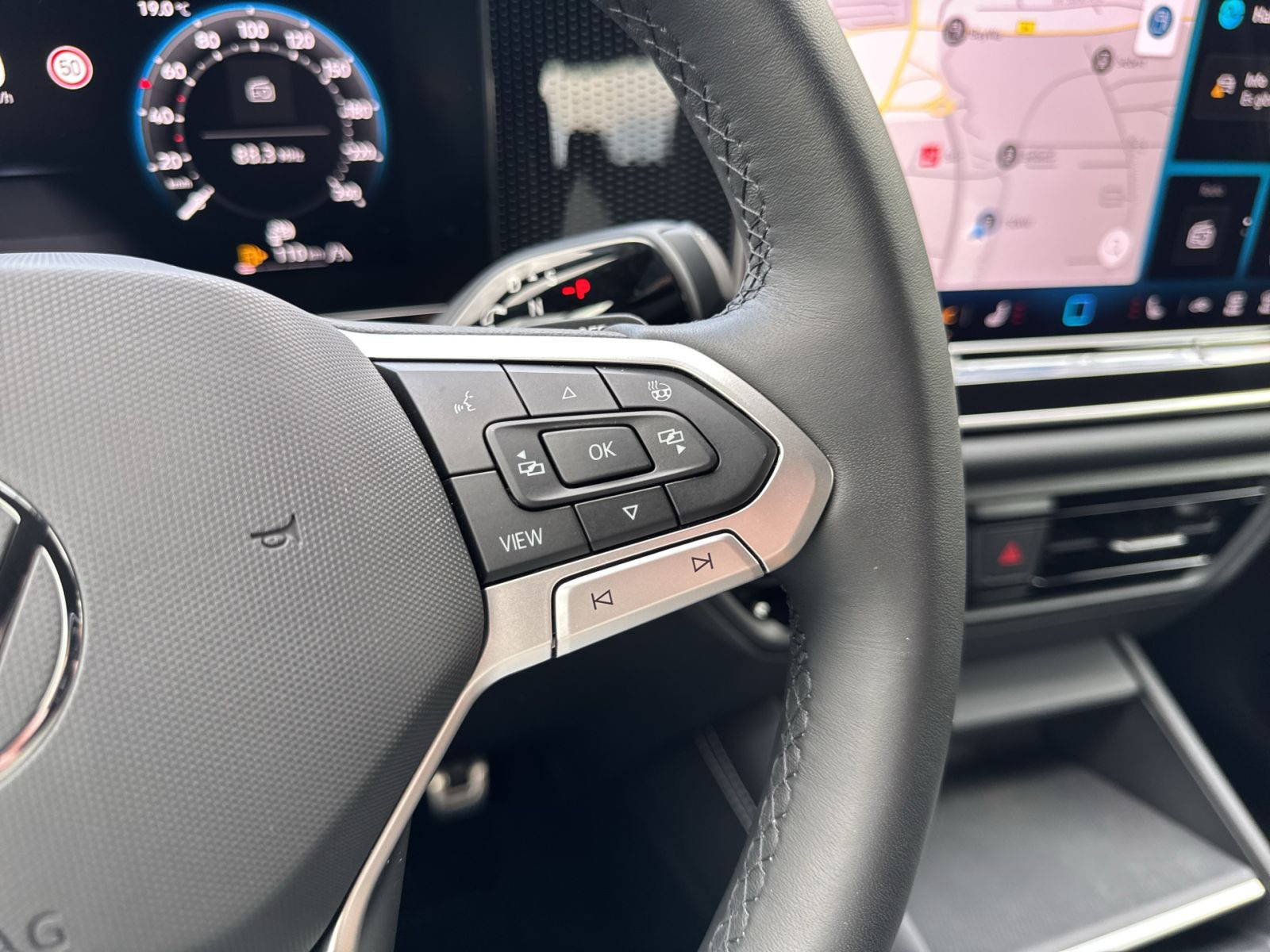 Volkswagen - Tiguan_28