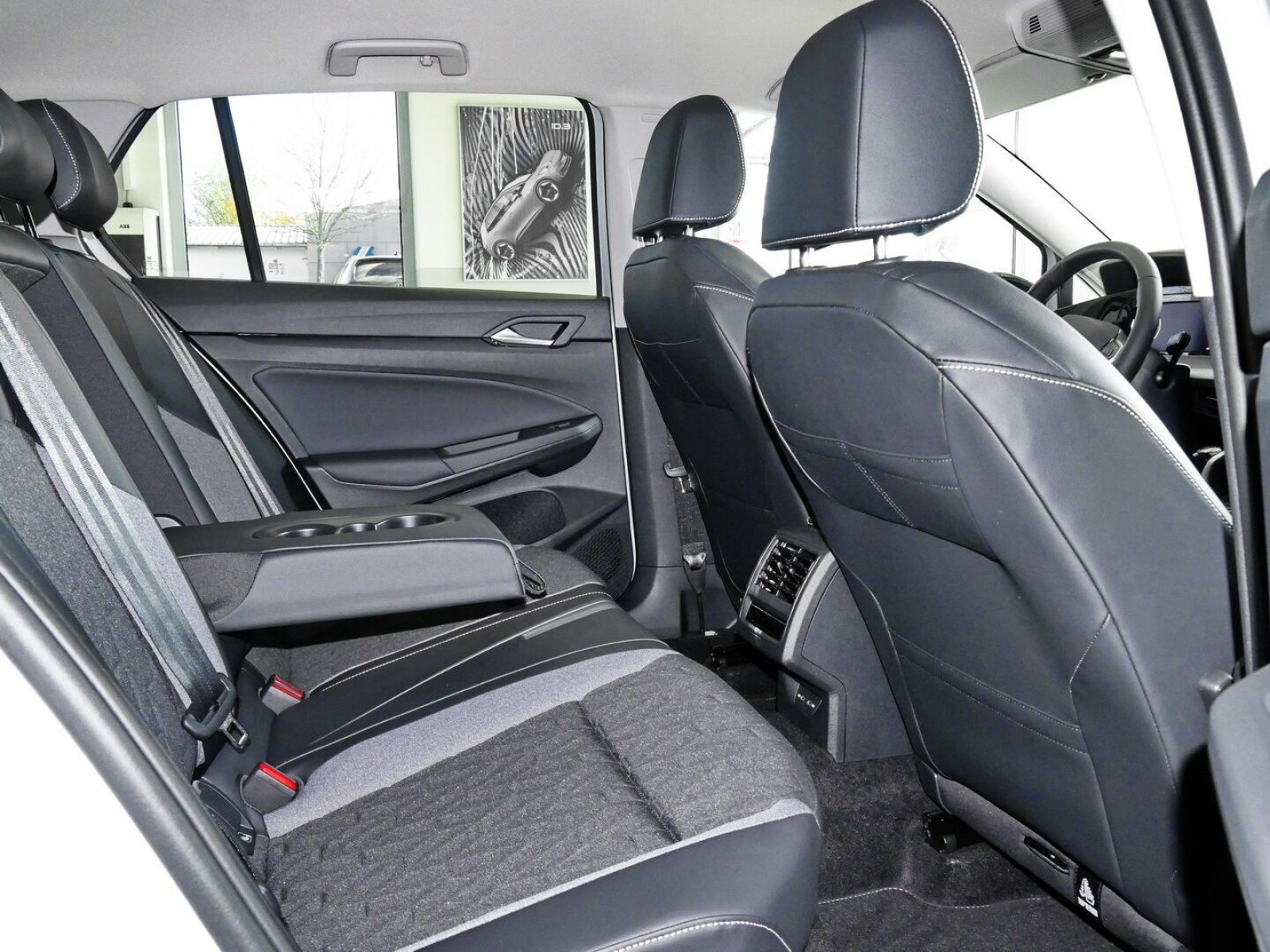 Volkswagen - Golf_7